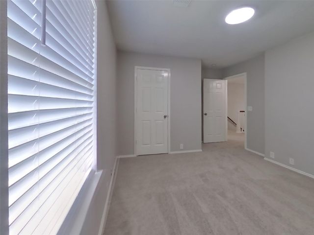 18810 Woodbreeze Drive, Humble, TX 77346