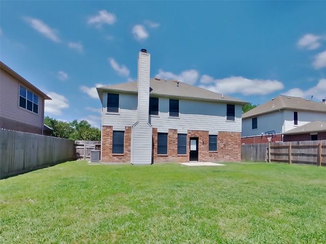 18810 Woodbreeze Drive, Humble, TX 77346