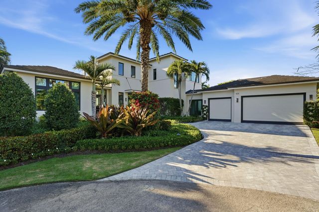 825 W Oyster Lane, Lantana, FL 33462