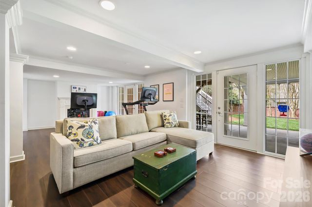 2936 Chelsea Drive, Charlotte, NC 28209