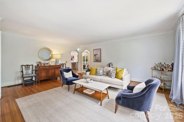 2936 Chelsea Drive, Charlotte, NC 28209