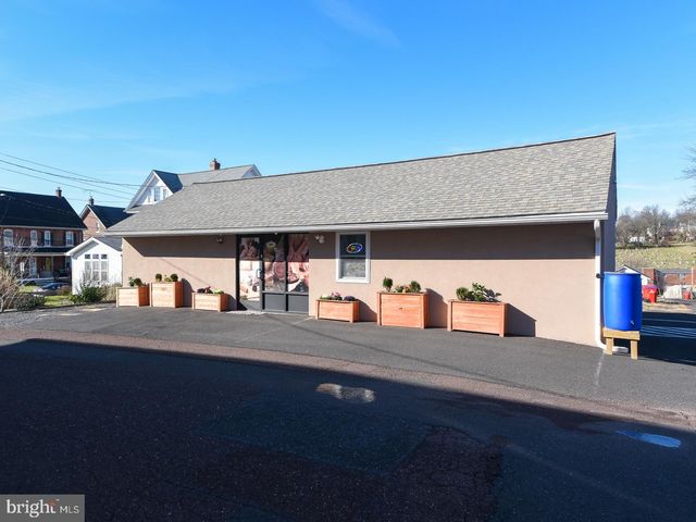 17-19 N SECOND ST, Souderton, PA 18964