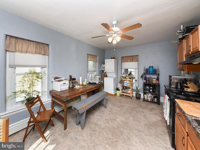 17-19 N SECOND ST, Souderton, PA 18964