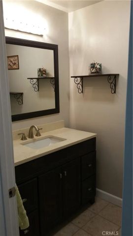 20134 Leadwell 307, Winnetka, CA 91306