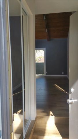 20134 Leadwell 307, Winnetka, CA 91306