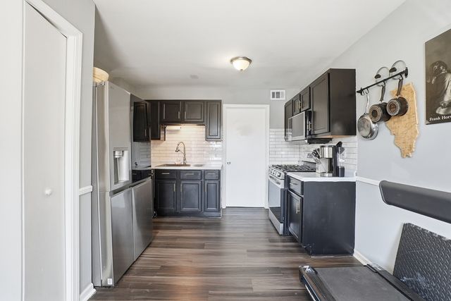 12738 S Kenneth Avenue H, Alsip, IL 60803