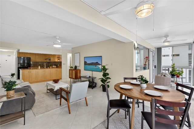 2575 Kuhio Avenue 1303, Honolulu, HI 96815