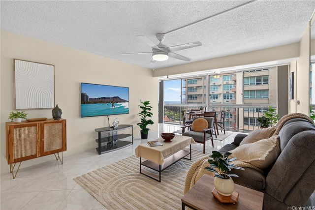 2575 Kuhio Avenue 1303, Honolulu, HI 96815