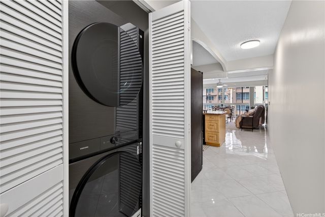 2575 Kuhio Avenue 1303, Honolulu, HI 96815