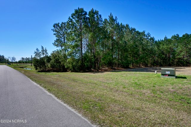 248 Kings Creek Crossing, Holly Ridge, NC 28445