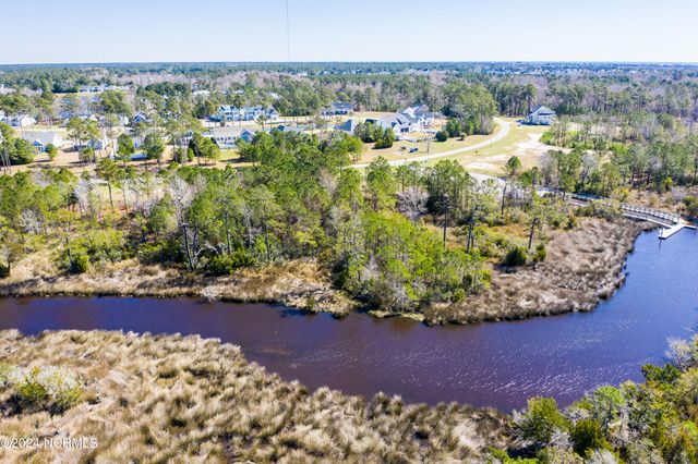 248 Kings Creek Crossing, Holly Ridge, NC 28445