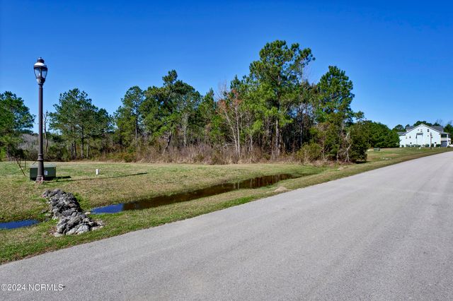 248 Kings Creek Crossing, Holly Ridge, NC 28445
