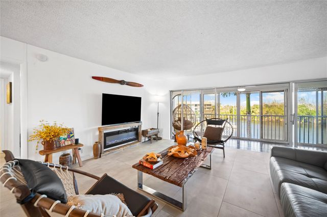 1523 E Hillsboro Boulevard 531, Deerfield Beach, FL 33441