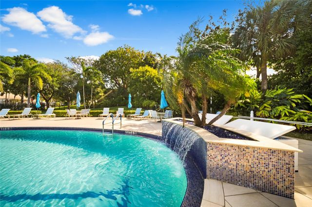 1523 E Hillsboro Boulevard 531, Deerfield Beach, FL 33441