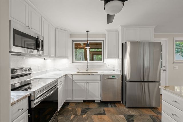97 Liberty Street, Middleton, MA 01949