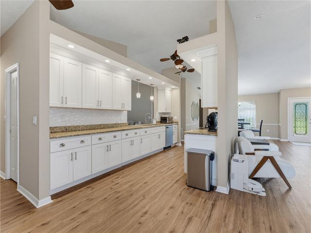 13446 NEWCASTLE AVE, Spring Hill, FL 34609