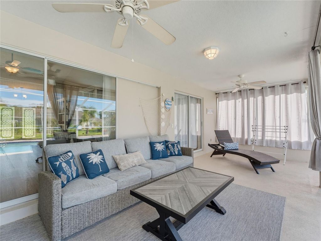 Image 11 of property listing at 13446 NEWCASTLE AVE, Spring Hill, FL 34609