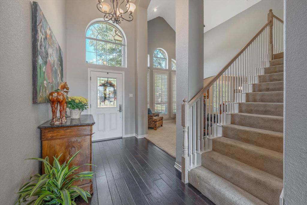 2644 Newcastle Drive, Carrollton, TX 75007 — photo 3