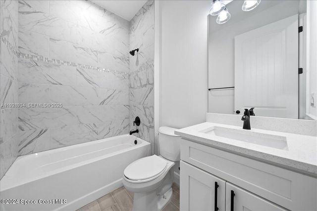 2139 Sans Souci SE Avenue, Palm Bay, FL 32909