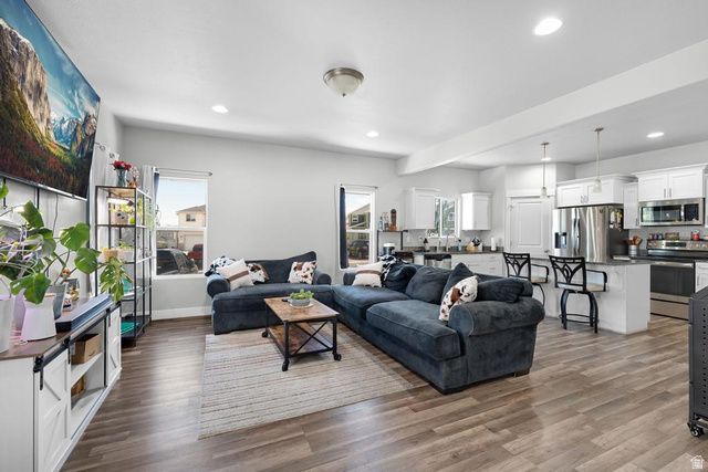 3765 E CUNNINGHILL DR, Eagle Mountain, UT 84005