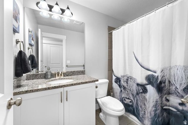 3765 E CUNNINGHILL DR, Eagle Mountain, UT 84005