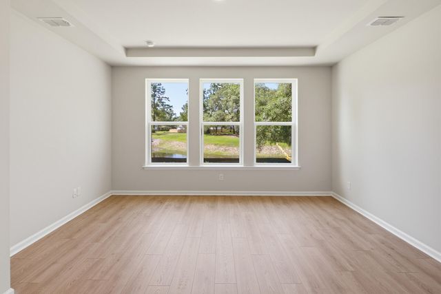 176 The Oaks Avenue, Goose Creek, SC 29445