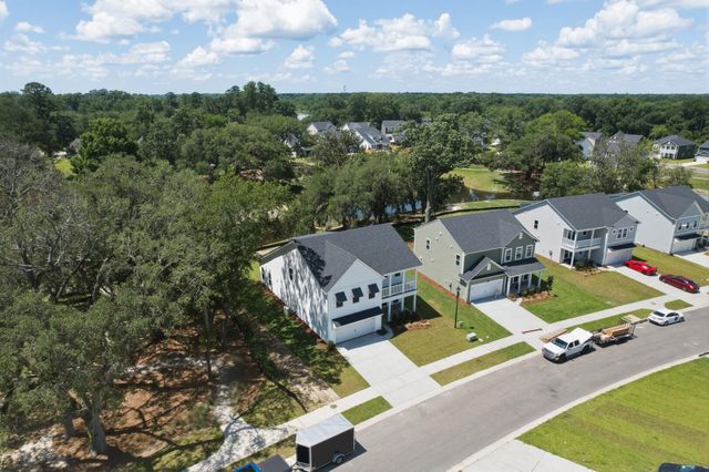 176 The Oaks Avenue, Goose Creek, SC 29445