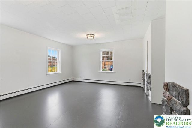 717 Mount Airy Avenue, Bethlehem City, PA 18018