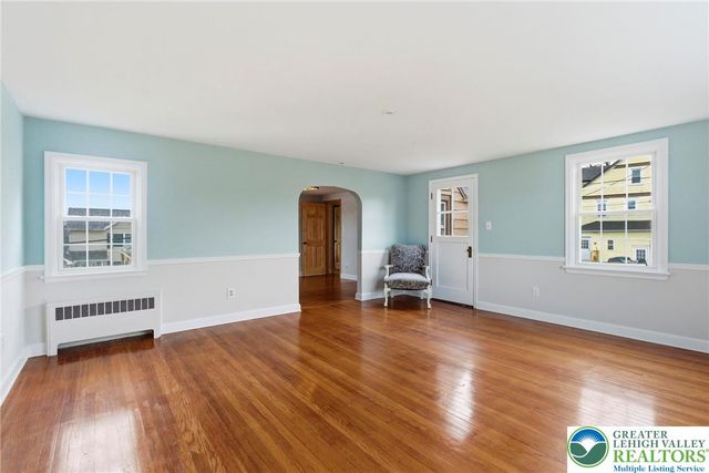 717 Mount Airy Avenue, Bethlehem City, PA 18018