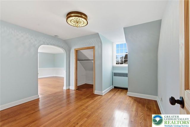 717 Mount Airy Avenue, Bethlehem City, PA 18018