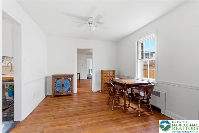 717 Mount Airy Avenue, Bethlehem City, PA 18018