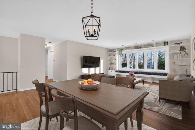 8323 WAGON WHEEL RD, Alexandria, VA 22309