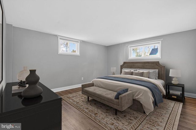 8323 WAGON WHEEL RD, Alexandria, VA 22309