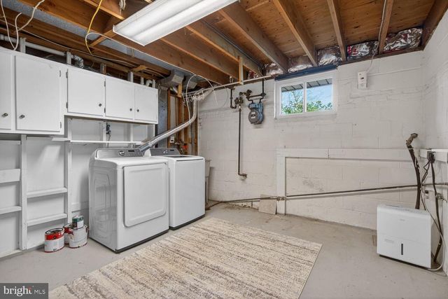 8323 WAGON WHEEL RD, Alexandria, VA 22309