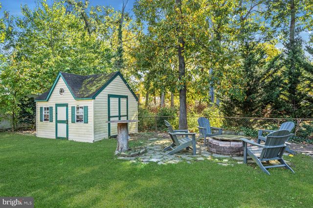 8323 WAGON WHEEL RD, Alexandria, VA 22309