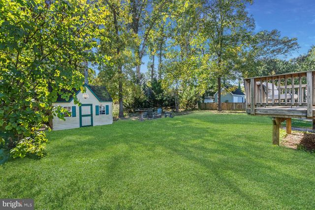 8323 WAGON WHEEL RD, Alexandria, VA 22309