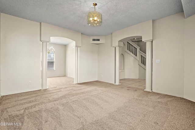 1315 OLGA MAPULA Drive, El Paso, TX 79936