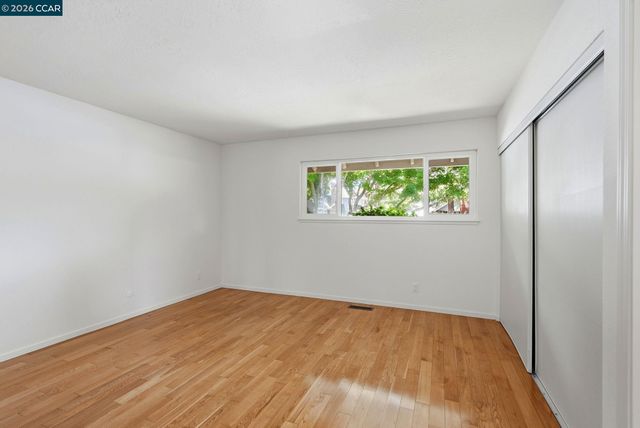 143 Miramonte Dr, Moraga, CA 94556