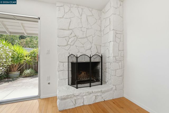 143 Miramonte Dr, Moraga, CA 94556