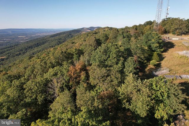 523 GLORY RIDGE DR, Petersburg, WV 26847