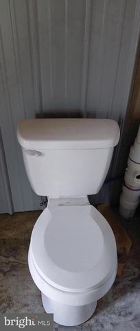 523 GLORY RIDGE DR, Petersburg, WV 26847