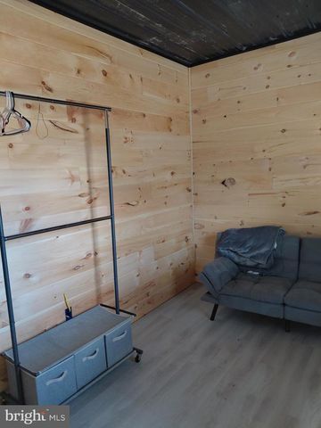 523 GLORY RIDGE DR, Petersburg, WV 26847