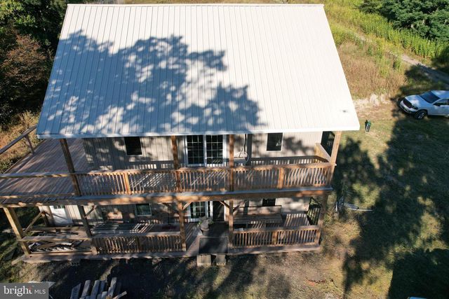 523 GLORY RIDGE DR, Petersburg, WV 26847