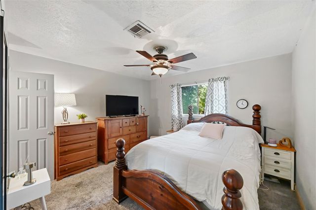 611 Iowa Street, South Houston, TX 77587