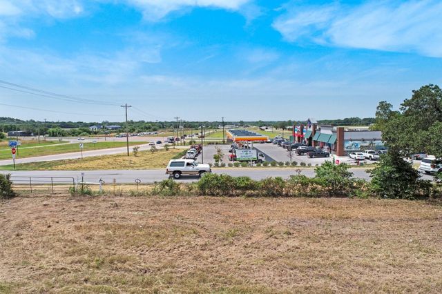 1882 Old Mineral Wells Highway, Weatherford, TX 76088