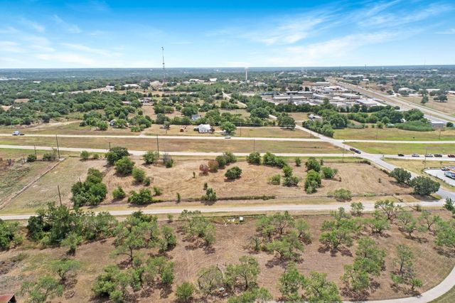 1882 Old Mineral Wells Highway, Weatherford, TX 76088