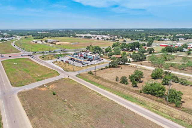 1882 Old Mineral Wells Highway, Weatherford, TX 76088