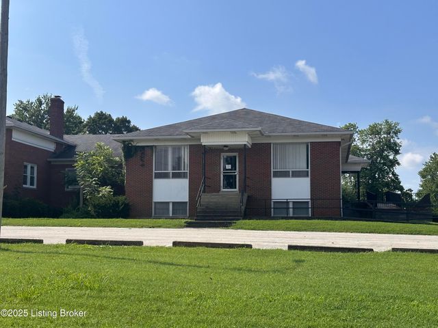 9801 Cooper Church Dr, Louisville, KY 40229