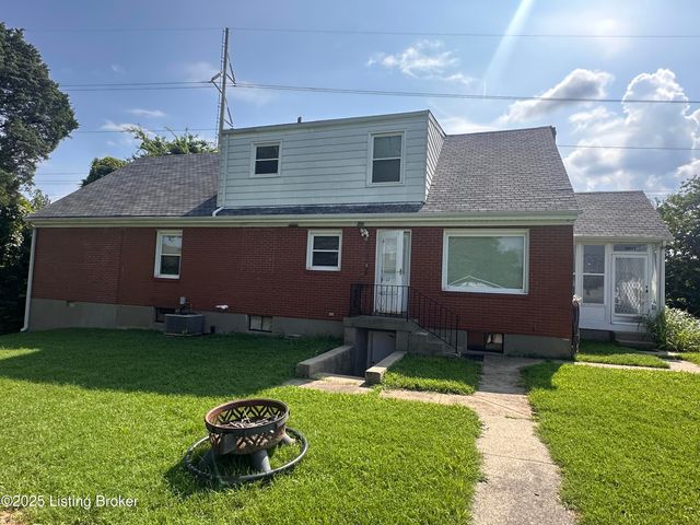 9801 Cooper Church Dr, Louisville, KY 40229