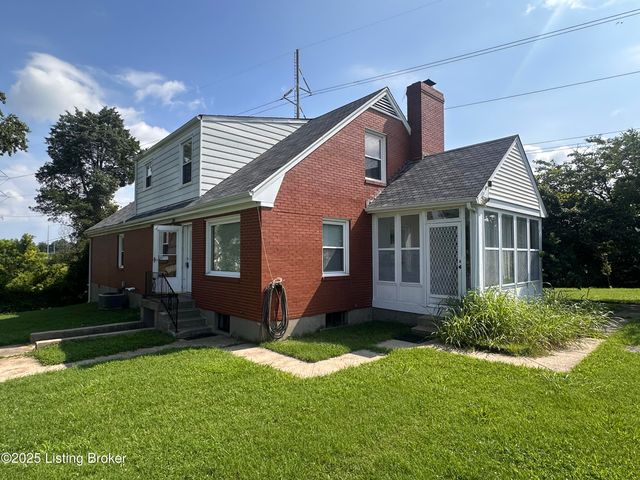 9801 Cooper Church Dr, Louisville, KY 40229